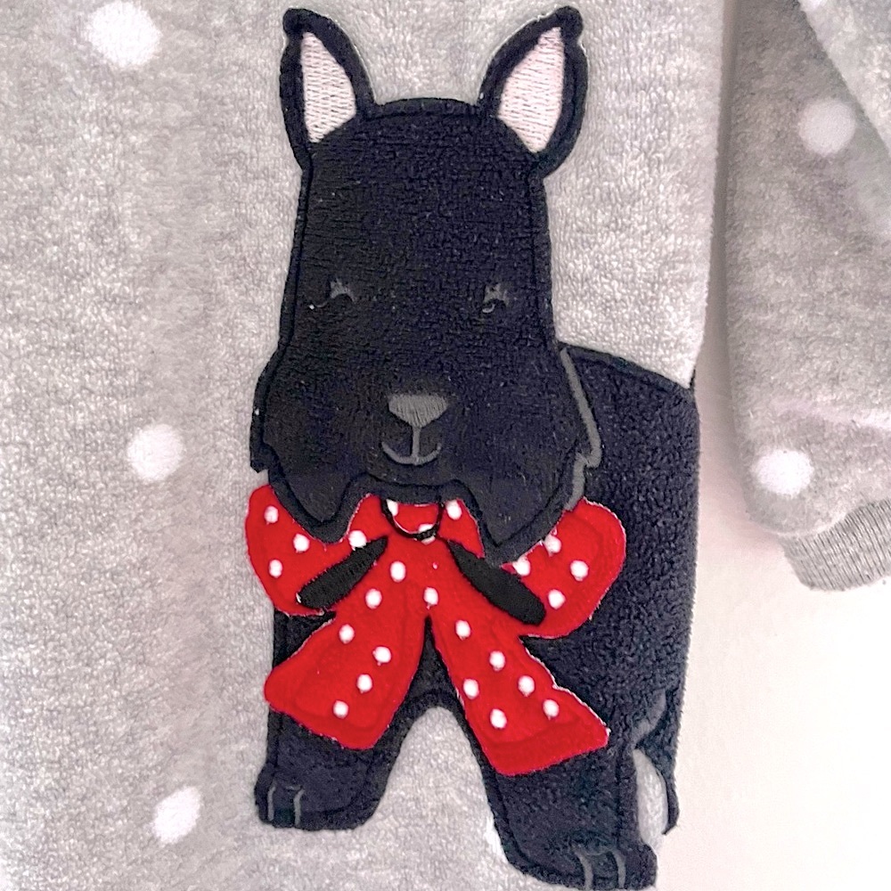 4/$20💥Fleece Pajamas One-Piece Footie Sleeper, Scottie Dog, White & Grey Dots